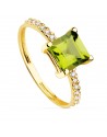 18K YELLOW GOLD RING WITH CUBIC ZIRCONIA AND FINE PERIDOT 6X6 MM. BODY WIDTH: 1,5 MM